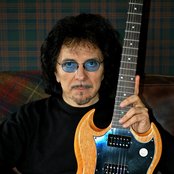 Tony Iommi - List pictures