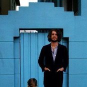 Ernest Ellis - List pictures