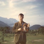 The Mantles - List pictures