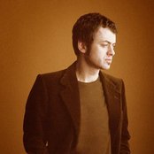 Perry Blake - List pictures