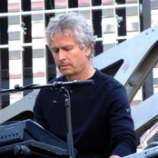 Tony Banks - List pictures