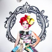 Gabby Young & Other Animals - List pictures