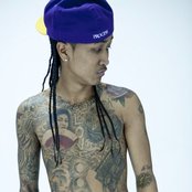 J-lie - List pictures