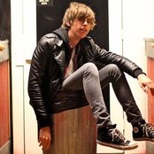 Howler - List pictures