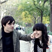 Lilly Wood - List pictures