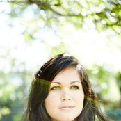 Emily Lynch - List pictures