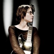 Kaki King - List pictures