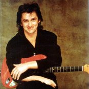 Oldfield Mike - List pictures