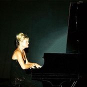 Ann Sweeten - List pictures