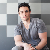 Chester See - List pictures