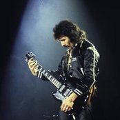 Tony Iommi - List pictures