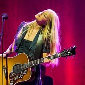 Tina Dickow - List pictures