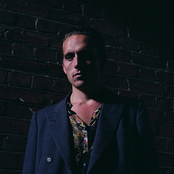 Gabriel Bruce - List pictures