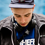 Topgunn - List pictures