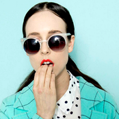Allie X - List pictures