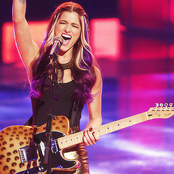 Cassadee Pope - List pictures