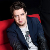 Lee Dewyze - List pictures