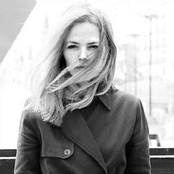 Christina Rosenvinge - List pictures