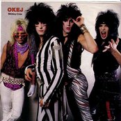 Motley Crue - List pictures