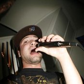 Rucka Rucka Ali - List pictures