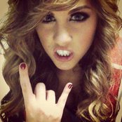 Angie Miller - List pictures