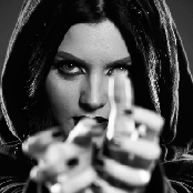 Nina Sublatti - List pictures