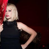 Sierra Swan - List pictures