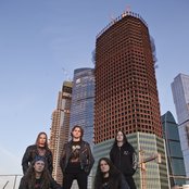 Shadow Host - List pictures