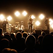 Them Crooked Vultures - List pictures