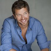 Brett Eldredge - List pictures