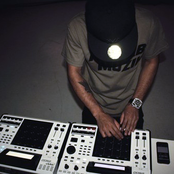 Araabmuzik - List pictures