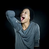 Ben Cristovao - List pictures