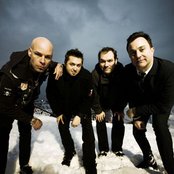 Goldfinger - List pictures