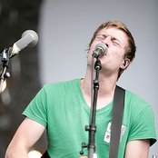 Girls In Hawaii - List pictures