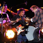 Neil Young & Crazy Horse - List pictures