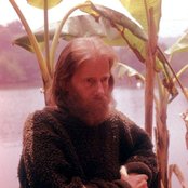 Eden Ahbez - List pictures