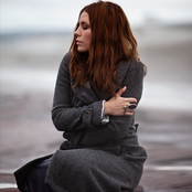 Holly Brook - List pictures