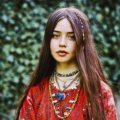 Flo Morrissey - List pictures