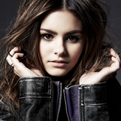 Jacquie Lee - List pictures