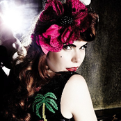 Paloma Faith - List pictures