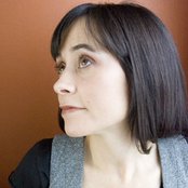 Adrienne Pierce - List pictures