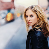 Toby Lightman - List pictures