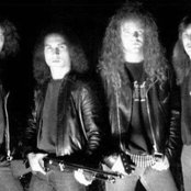 Razor - List pictures