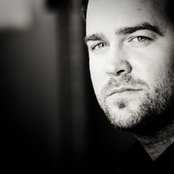 Lee Brice - List pictures