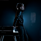 Jon Mclaughlin - List pictures