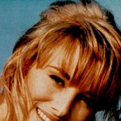 Chynna Phillips - List pictures