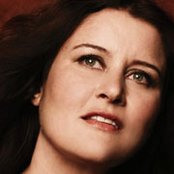 Paula Cole - List pictures