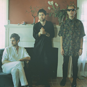 Unknown Mortal Orchestra - List pictures