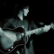 Gus Black - List pictures