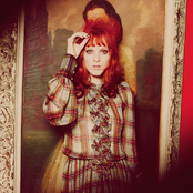 Karen Elson - List pictures